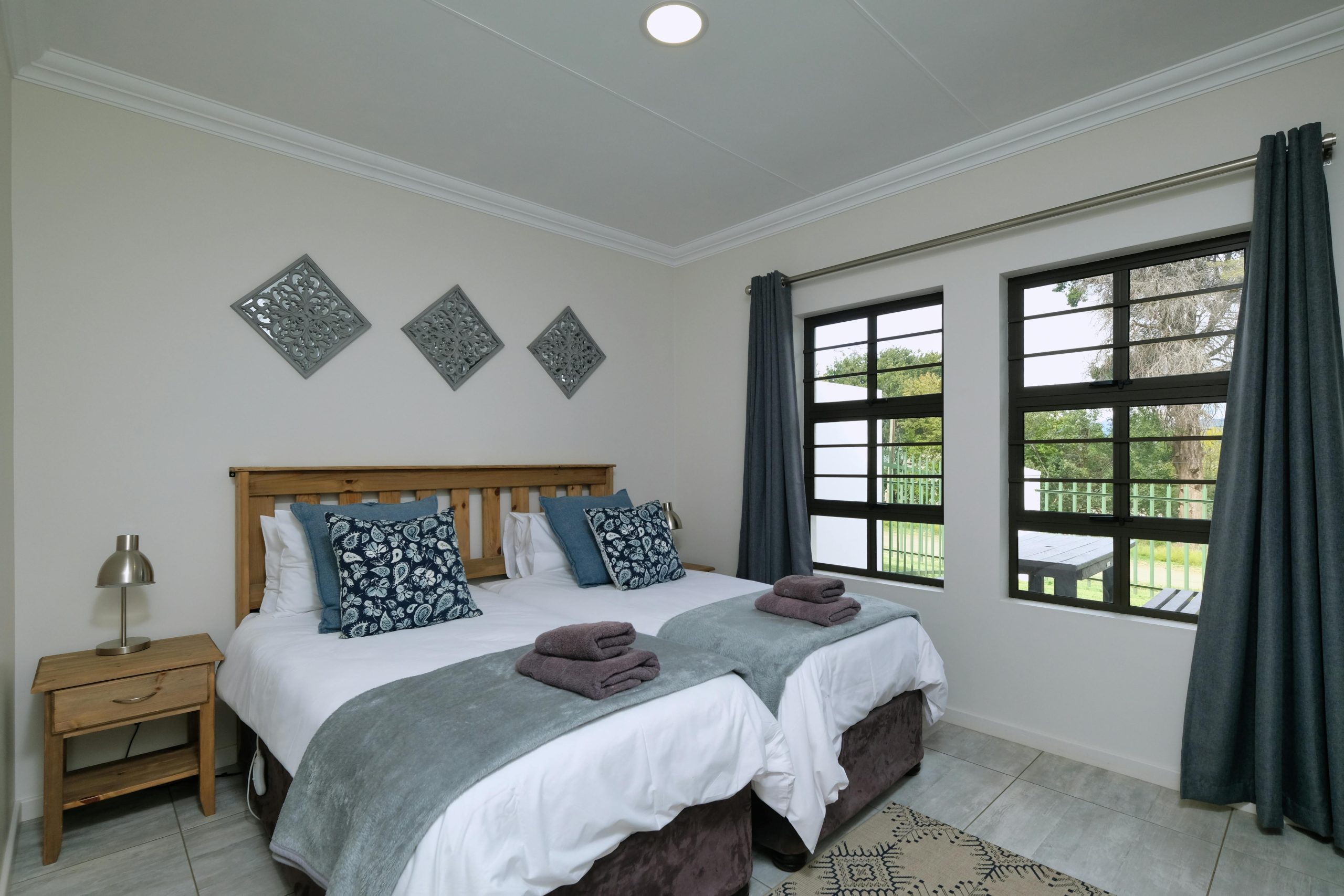 Mastering The Art Of Entertaining Guests At Home Simply